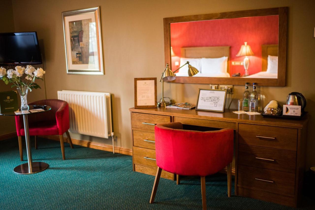 O'Neill Arms Hotel Toome Extérieur photo